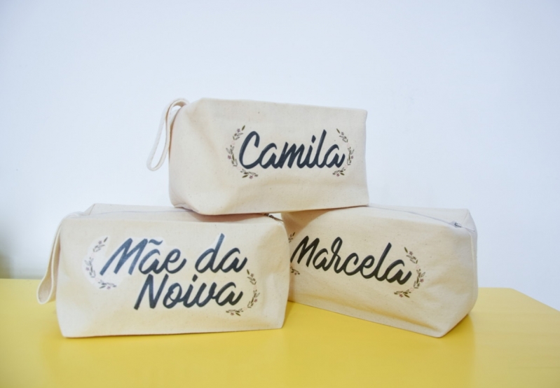 Necessaire Personalizada Casamento Melhor Preço Nova Friburgo - Necessaire Personalizada com Nome